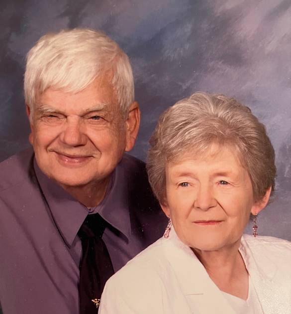 LELAND and MARILYN ANDERSON Redig Funeral Home